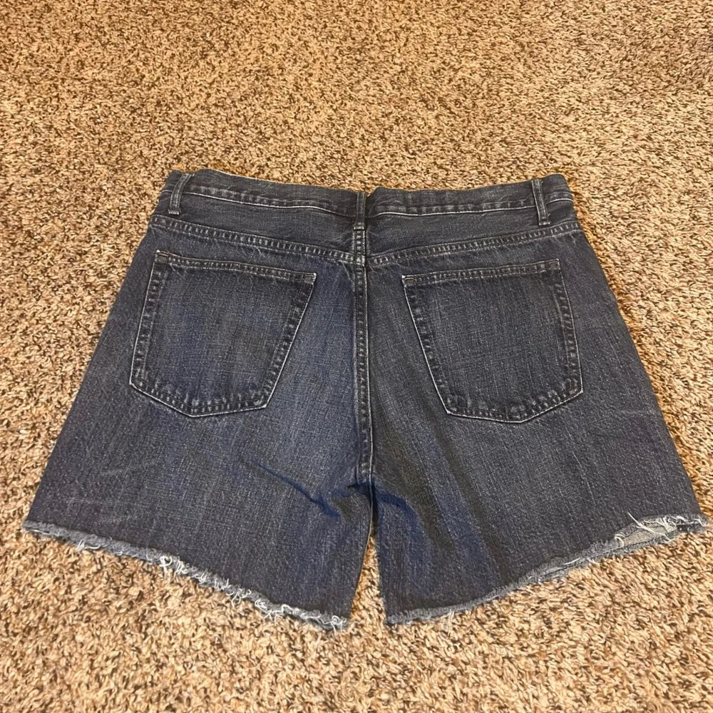 Gap 1969 Women's Dark‎ Wash Sexy Boyfriend Denim Cutoff Shorts Size 30R